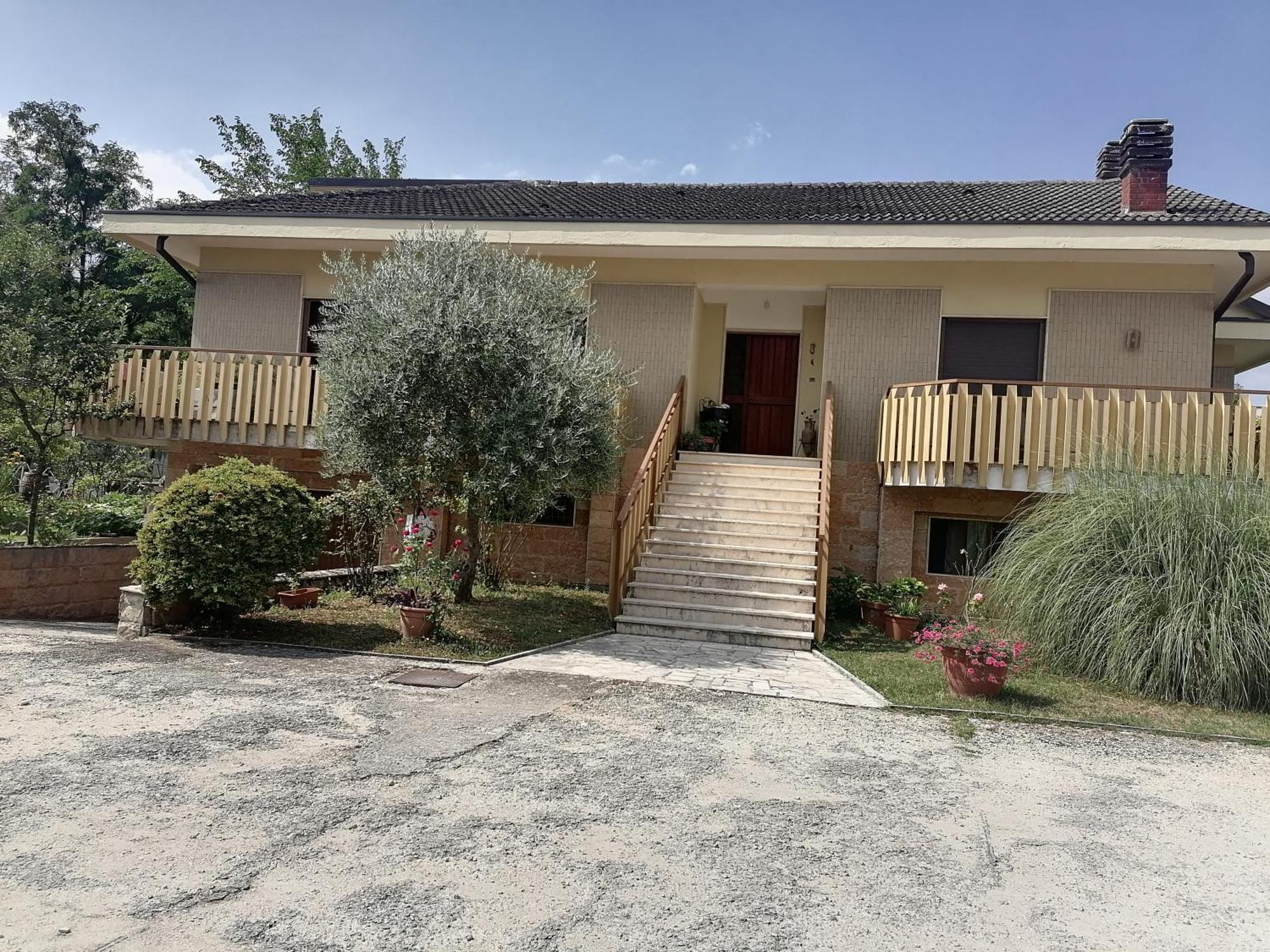 B&B Villaggio Sole Сульмона Экстерьер фото